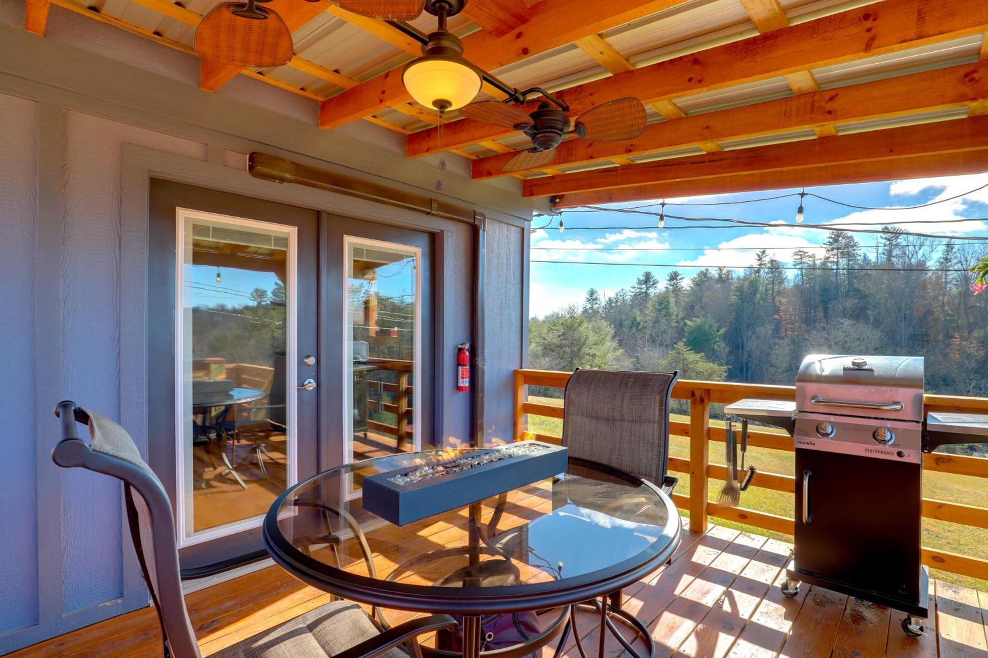 Marshall Studio With Loft, Hot Tub And Views! Extérieur photo
