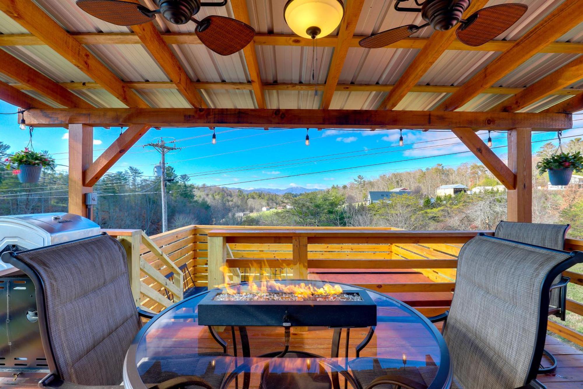 Marshall Studio With Loft, Hot Tub And Views! Extérieur photo
