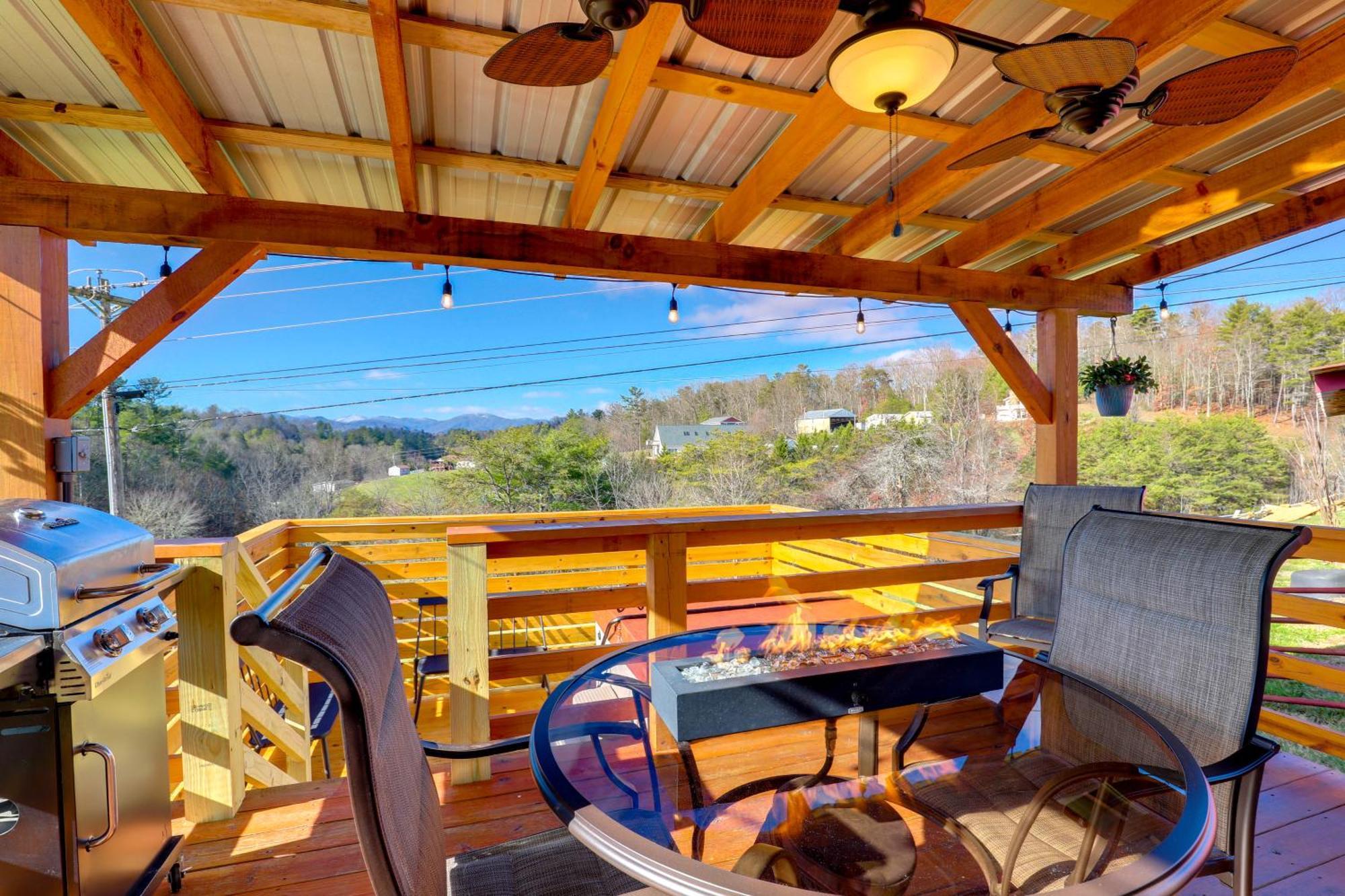 Marshall Studio With Loft, Hot Tub And Views! Extérieur photo